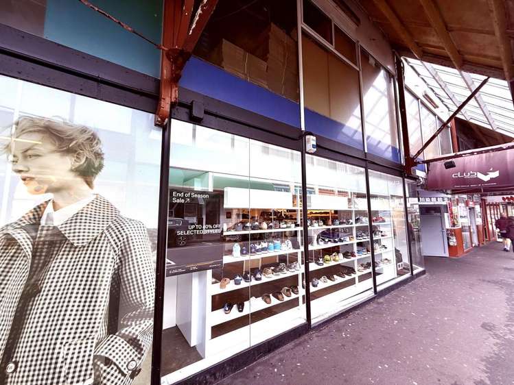 Ground and Level 1/71-81 Cuba Street Te Aro_3