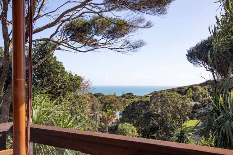 125 Seaview Road Piha_2