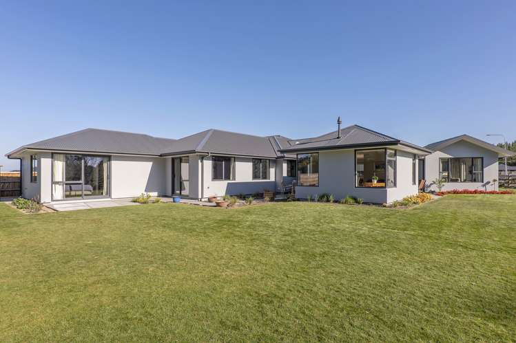 6 Harrier Place Amberley_23