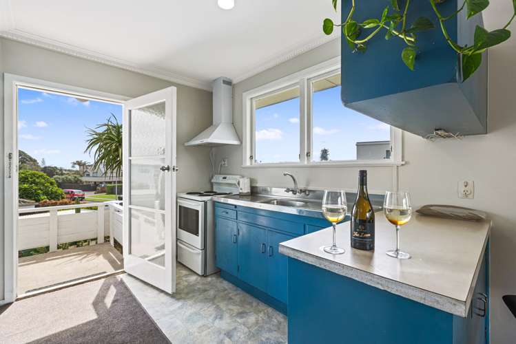 2/27 Clyde Street Mount Maunganui_11