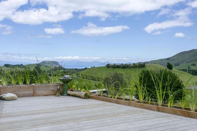 1040 Mapara Road Whakaipo Bay_2