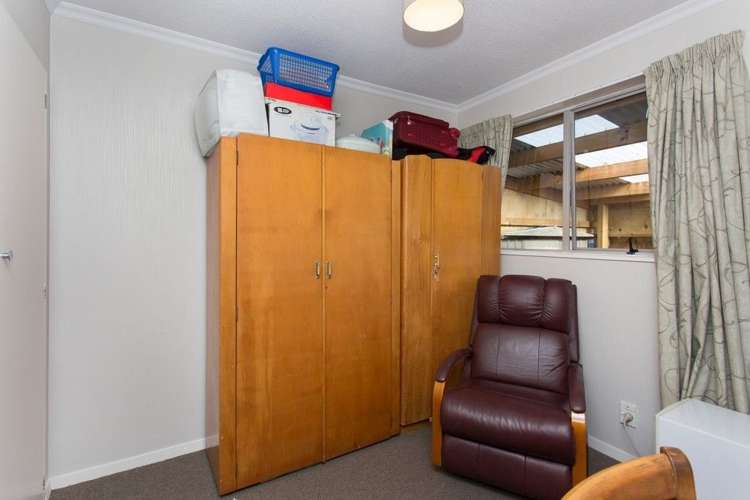 39b Oakley Crescent Hornby_11