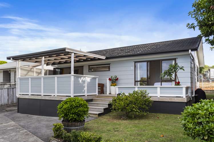 2/9 Lancaster Road Beach Haven_20