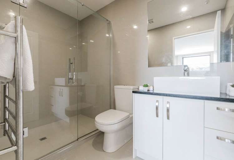 2/21A Mt Smart Road Royal Oak_13