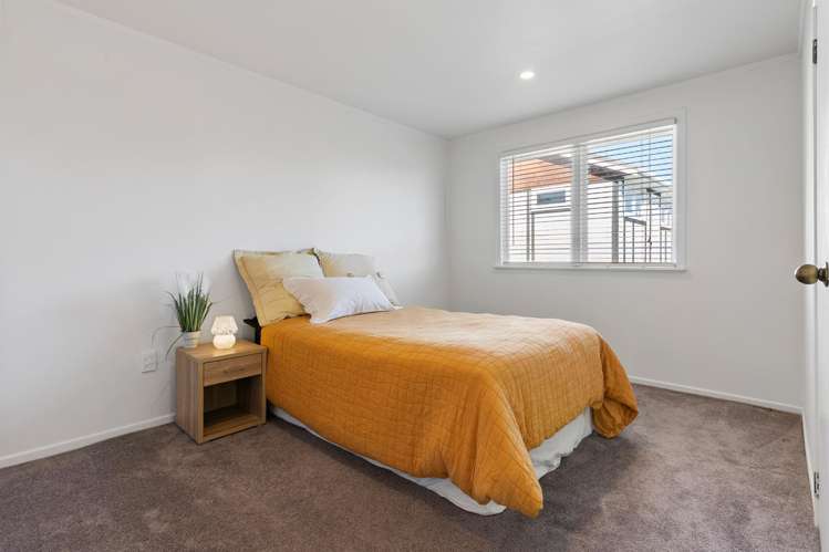 2/15 Lynn Road Bayview_11