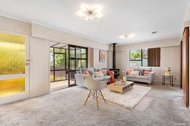 2/131 Glenmore Road Sunnyhills_2