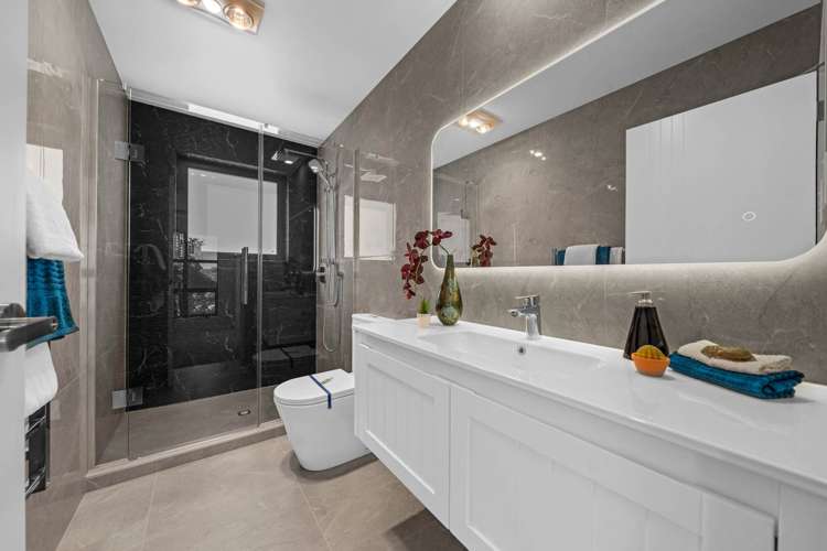 12 Hillview Avenue New Windsor_16