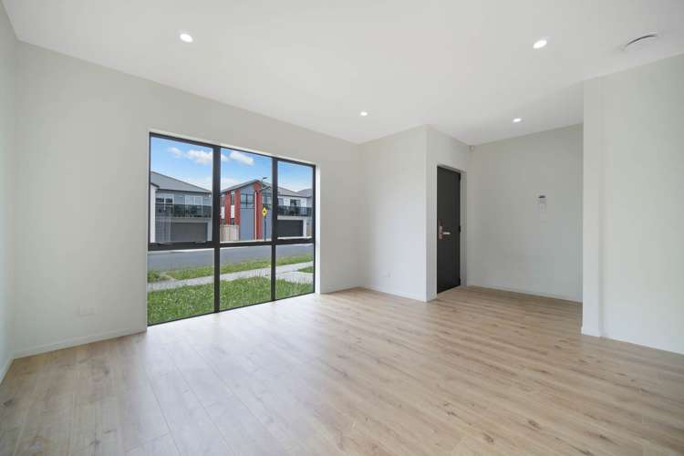 32 Dungloe Avenue Flat Bush_19