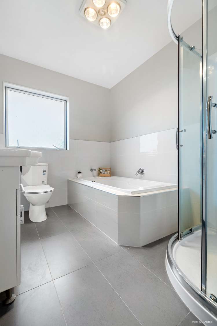 5a Ludlow Terrace Totara Vale_8