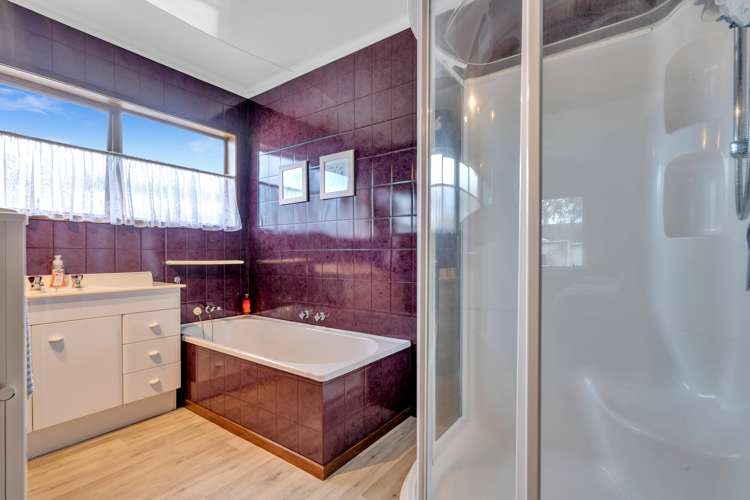 94 Glenmore Road Sunnyhills_19