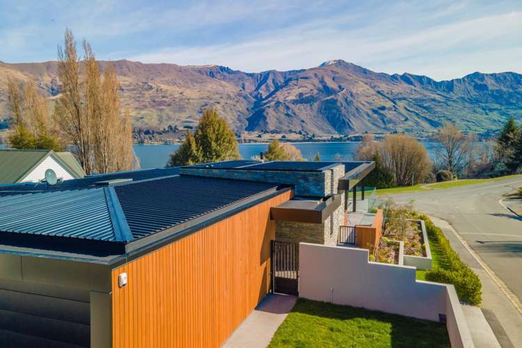 221 Lakeside Road Wanaka_23