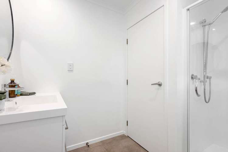 52 Peverill Crescent Papatoetoe_14