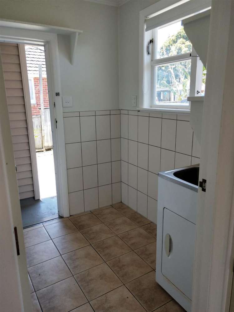 11 Kelkirk Street Kelston_11