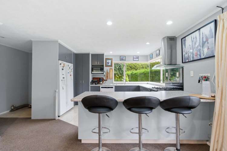 490 McQuarrie Street Tisbury_2