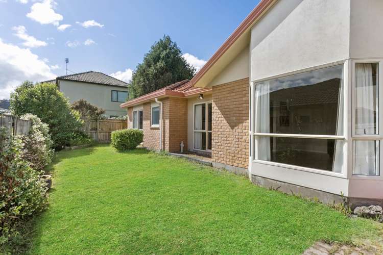 34 Erne Crescent East Tamaki_1