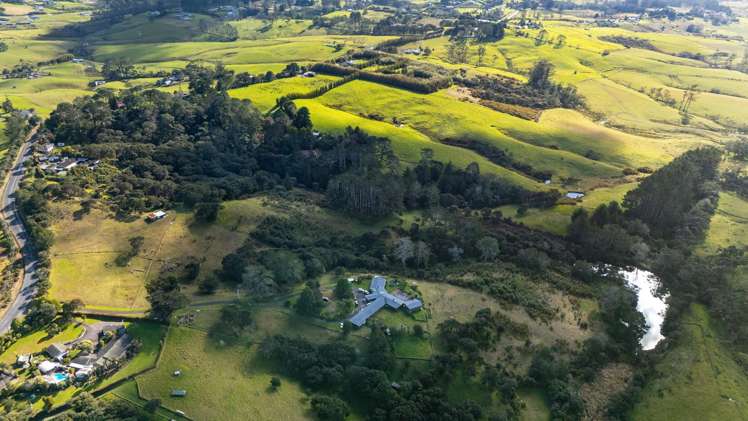 225 Red Hills Road Henderson_3