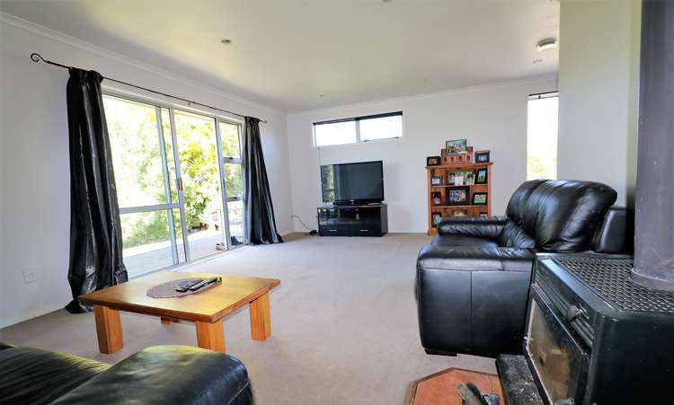 90 Kent Street Carterton_2