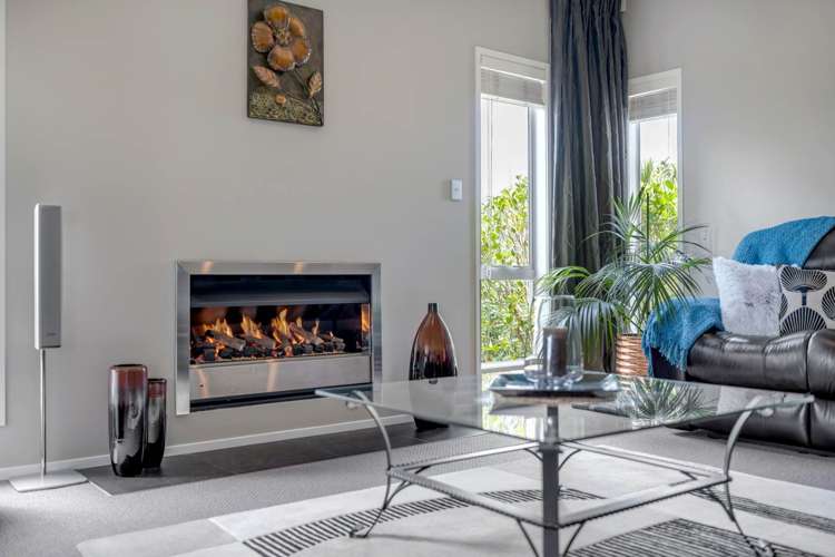 12 Columbia Crescent Beachlands_11