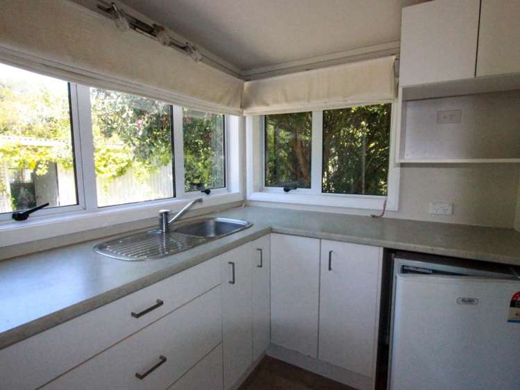 110 Riverbank Road Okoia_9