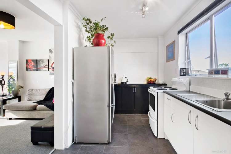 5/77 West Coast Road Glen Eden_4