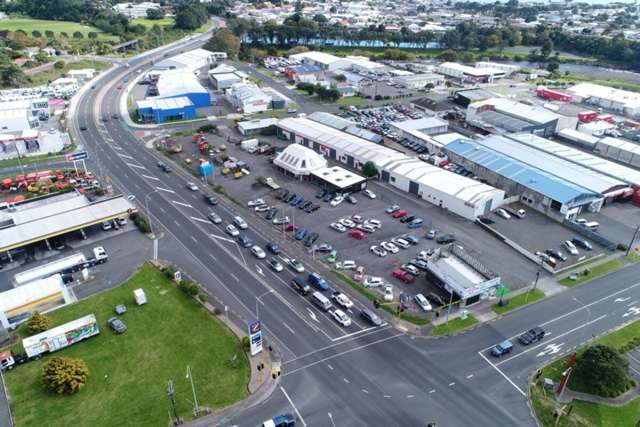 657 Devon Road Waiwhakaiho_3