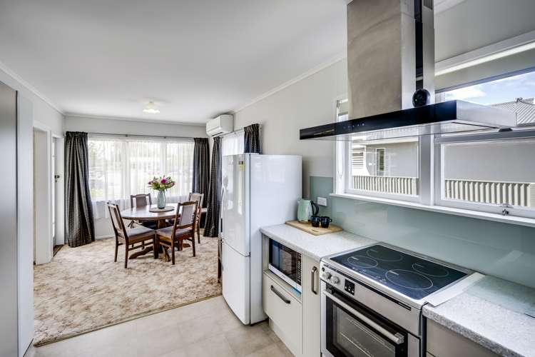 38 Puketapu Road Taradale_12