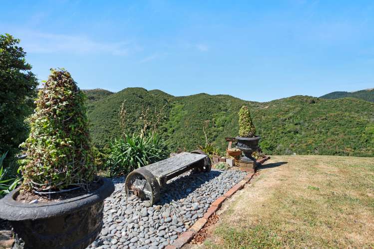 174 Makara Road Makara_42