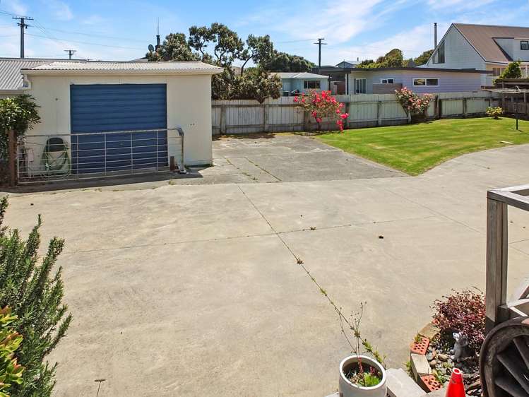 5 Pratt Avenue Foxton Beach_21