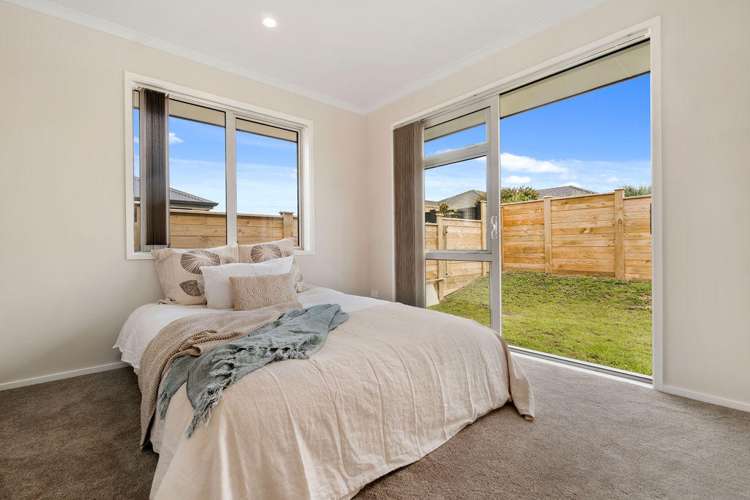 9 Munford Lane Riverhead_11