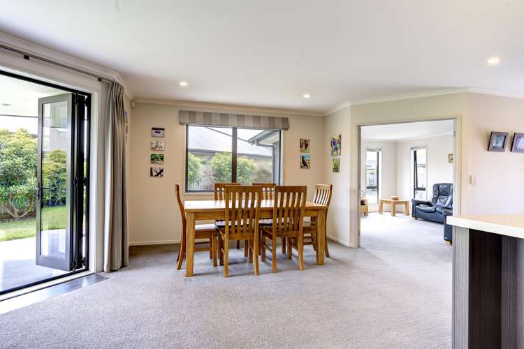 25 Aquila Crescent Rototuna North_6