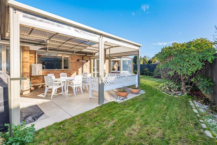 25 Robinia Place_2