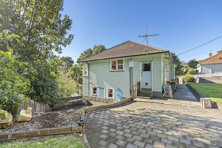 70 Glenpark Avenue Frankleigh Park_11