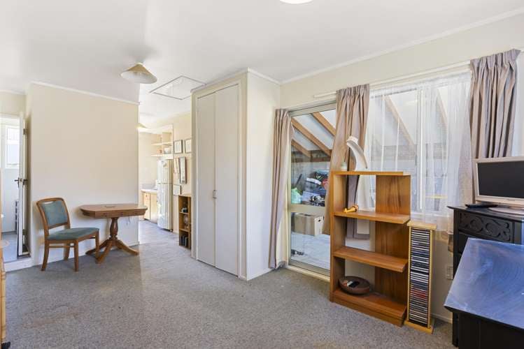 2/3 Miraka Place Birkenhead_17