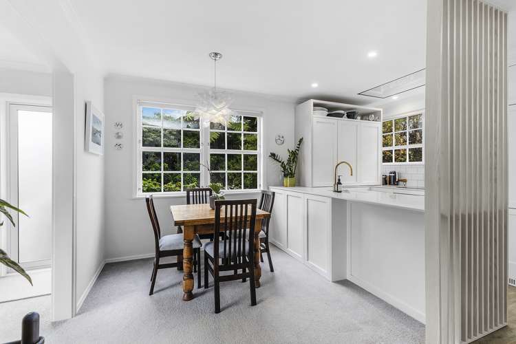 5a Ridd Crescent Karori_5