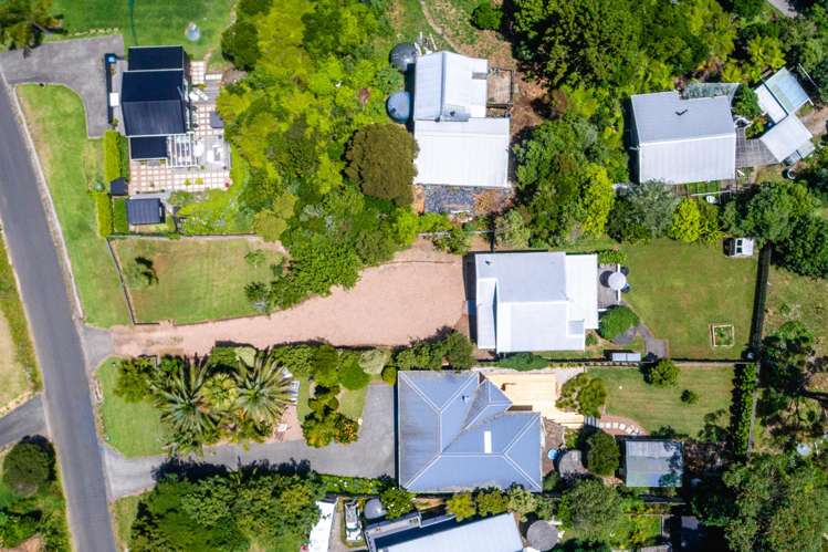 5 Waiata Road Onetangi_20