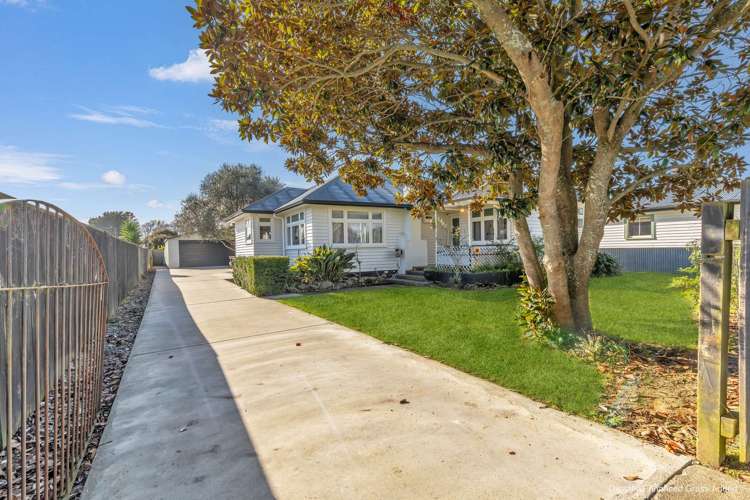 4 Dudley Street Levin_27