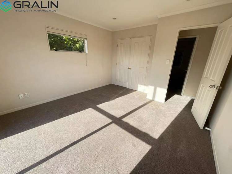 4a Hugh Brown Drive New Lynn_8