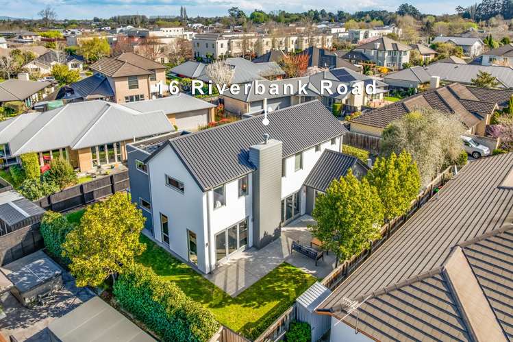 16 Riverbank Road Northwood_23