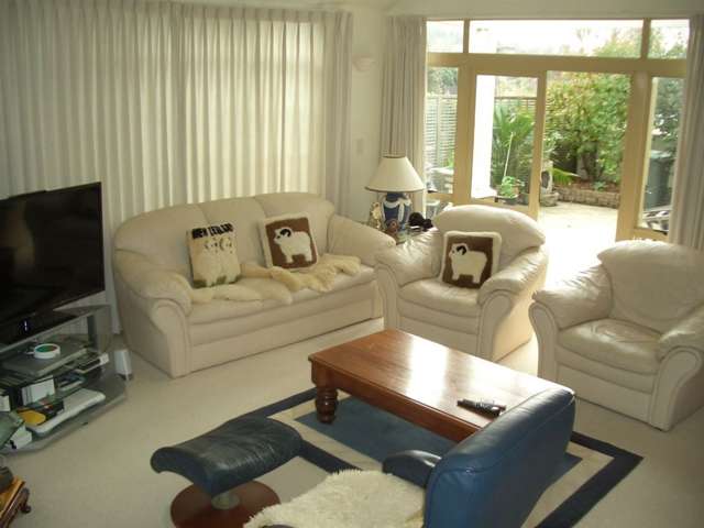 33 King George Avenue Epsom_2