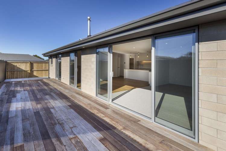 69A Howick Road Blenheim Central_30