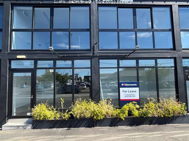 Modern 146m2 Ground Floor City Fringe Office