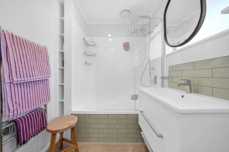 2/24 Gazelle Avenue Beach Haven_19
