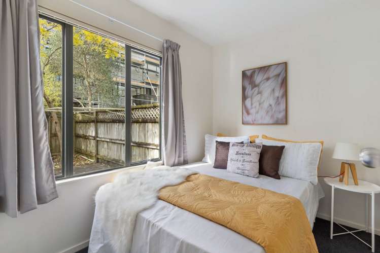 11/12 Ambrico Place New Lynn_6