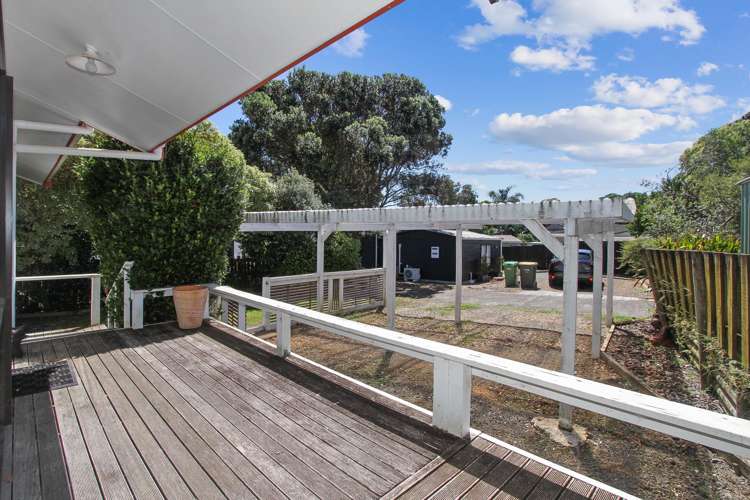 17a Leaming Place Clarks Beach_14