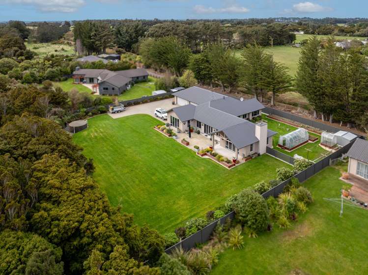 47 Matua Grove Otatara_22