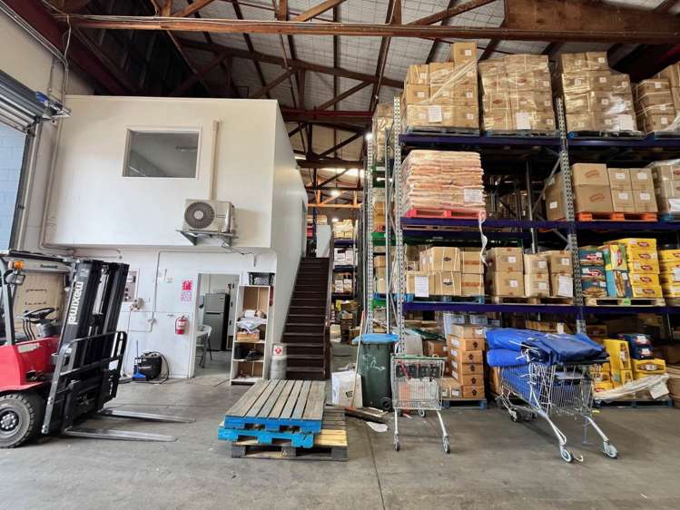 92 Stoddard Road Mt Roskill_4