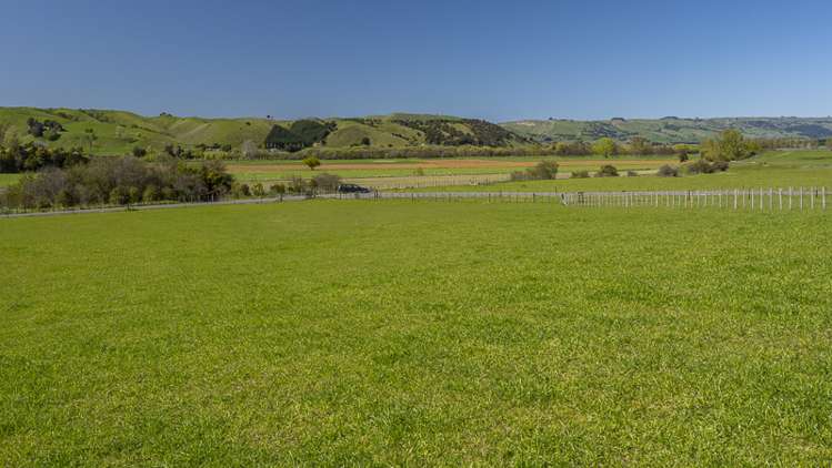 Lot 1, Lot 2 Cornwall Road East Taratahi_3