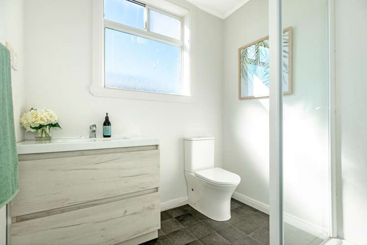 433 Palmerston Road Gisborne Central_15