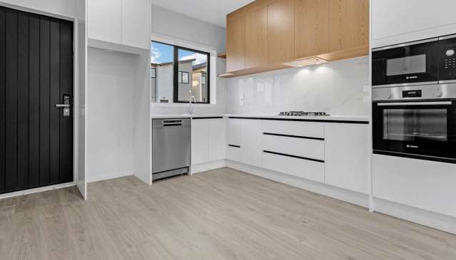 34 Whare Kauri Road Papakura_3