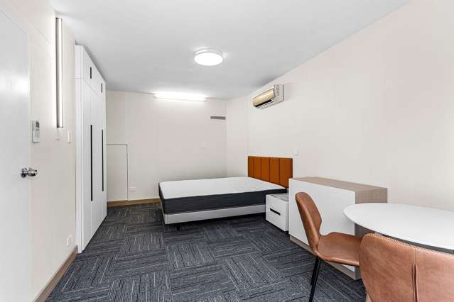 336 Worcester Street Linwood_4